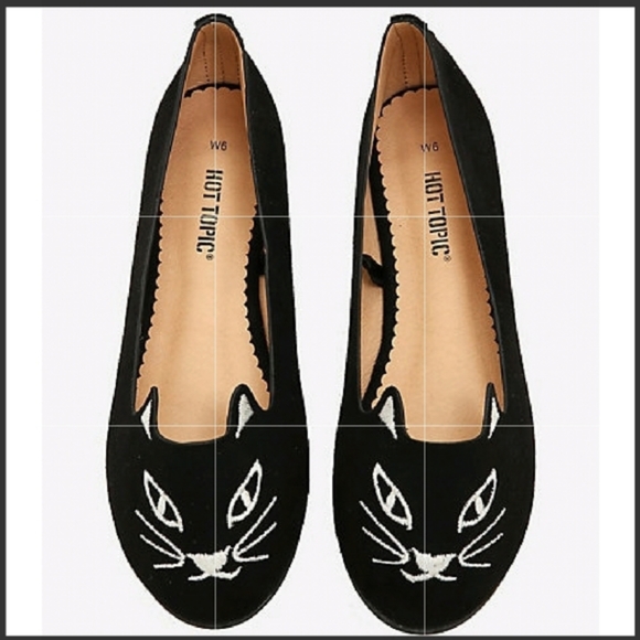 Hot Topic Shoes - Black Cat Flays